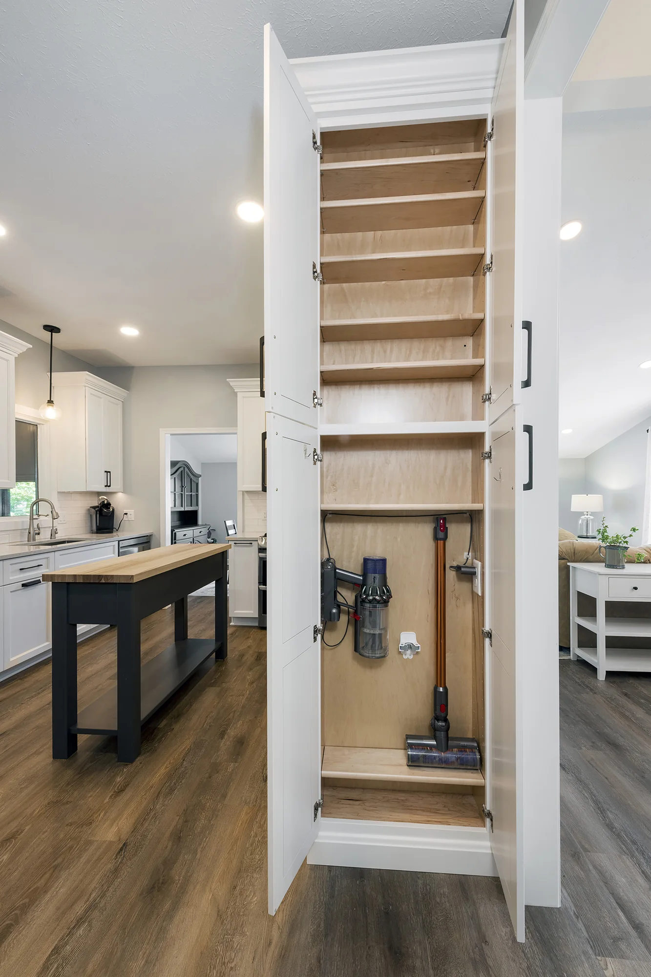 Full-height pull-out pantry storage